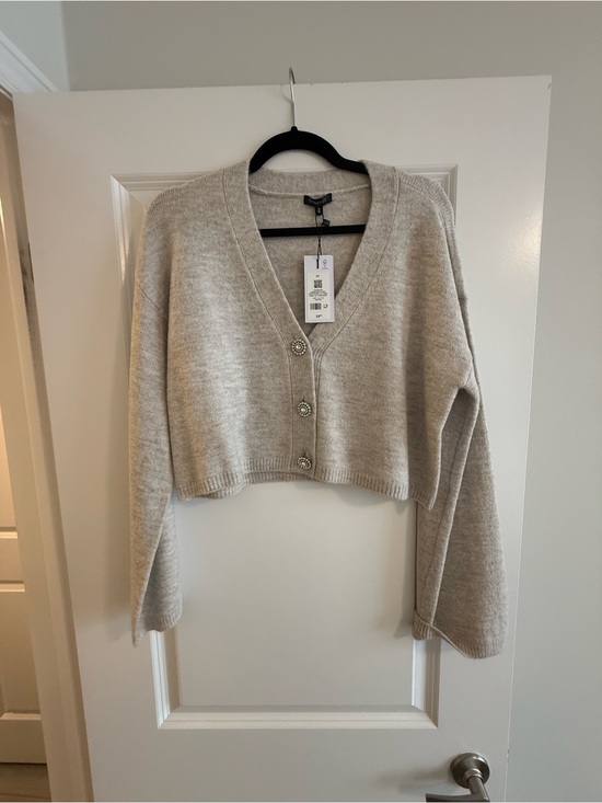 Dynamite Sweaters - Dynamite Light Beige Cropped V-Neck Button Cardigan